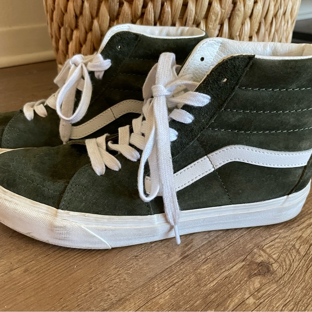 Forest green vans high top, women’s 9.5/mens 8, great condition